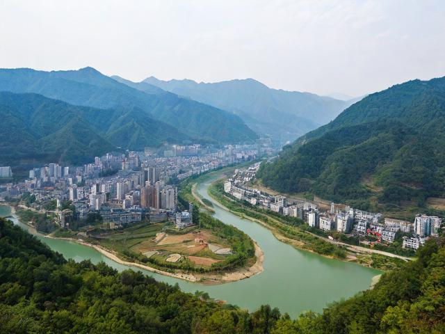 户县旅游攻略,有哪些必去景点和特色美食?