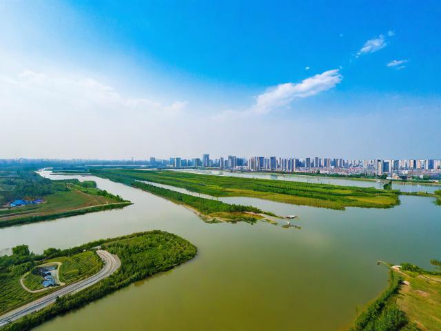 金湖 旅游攻略,金湖旅游攻略,探索这个迷人目的地需要知道的一切吗?