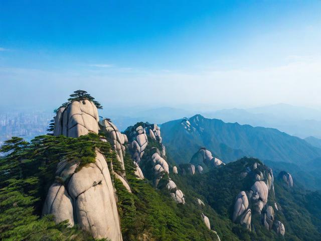 方城七峰山旅游攻略,有哪些不容错过的景点和体验?