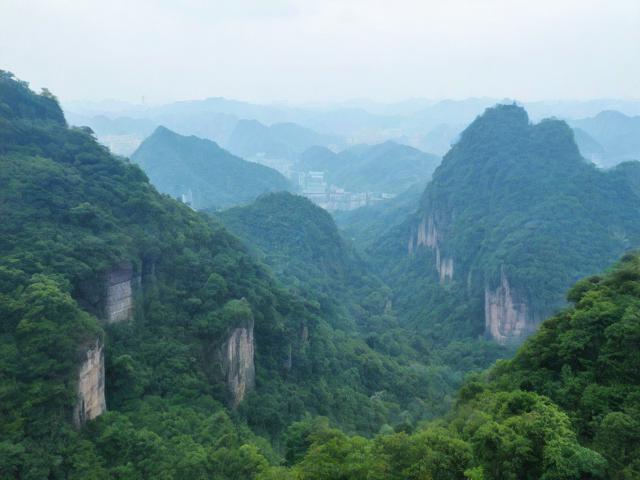 重庆仙女山游玩攻略，有哪些必去景点和体验？