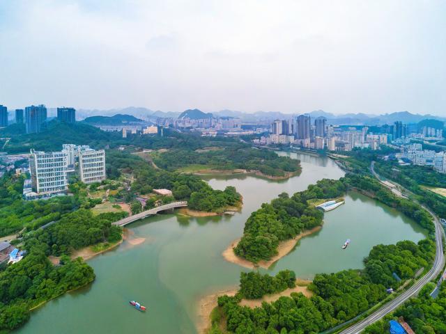 梧州有哪些必去的风景区旅游景点?