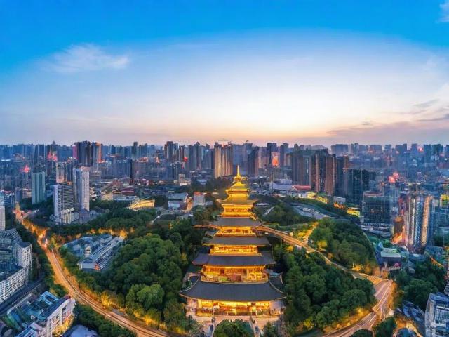成都旅游必去景点有哪些?求一份详细攻略!