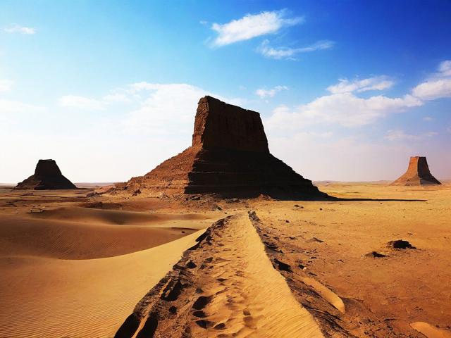 为什么旅游景点的一些东西消失不见?