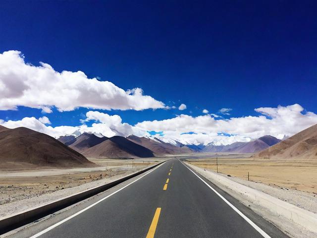 如何规划一次独自乘火车前往拉萨的旅行?