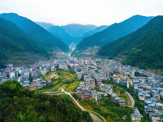 荥经县有哪些值得一游的旅游景点？