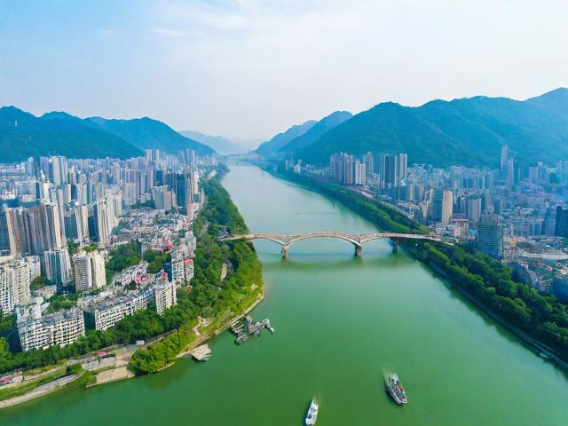 十堰旅游景点有哪些？探寻这座湖北城市的自然与人文魅力。