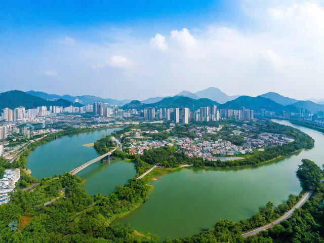 福建龙岩旅游攻略，探寻哪些必去景点与美食？