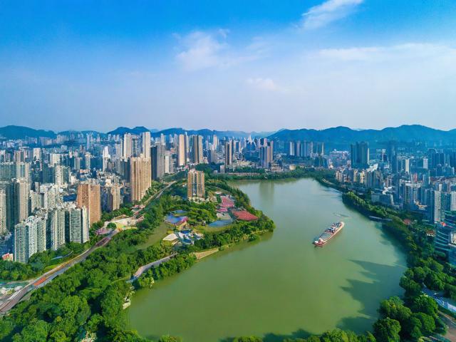 赣州游玩攻略，有哪些不可错过的景点和美食？