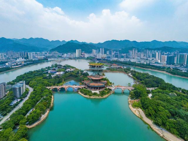 华化有哪些旅游景点?门票价格是多少?