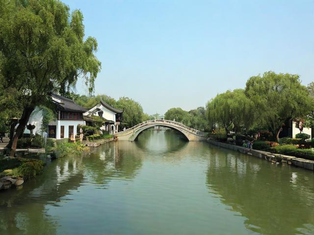 青浦旅游攻略,有哪些必去景点和美食推荐?