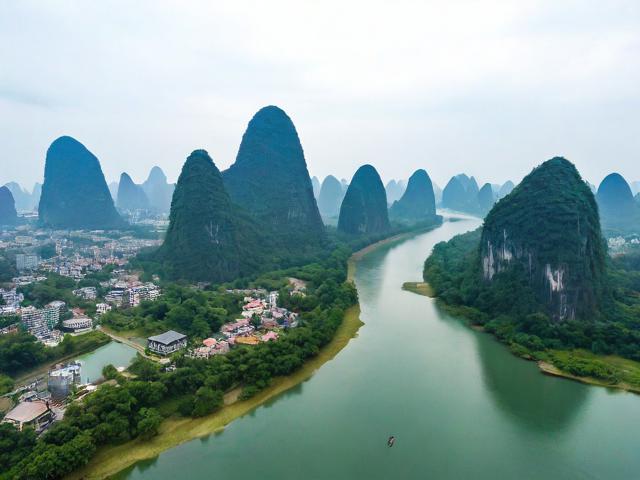 广西旅游攻略,有哪些不可错过的景点和美食?