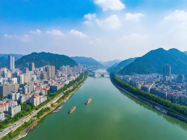 十堰旅游攻略景点必去,十堰旅游攻略,哪些景点是必去的?