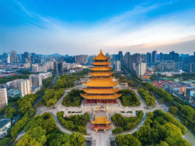 贵阳旅游必去的十大景点有哪些?