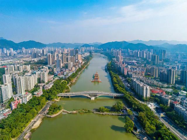 盐亭县到绵阳途中有什么旅游景点?