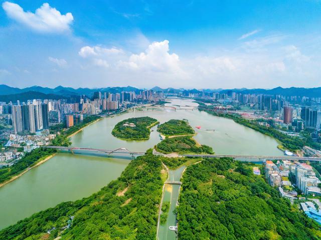 粤西旅游攻略,粤西旅游攻略,探索哪些不可错过的景点与体验?