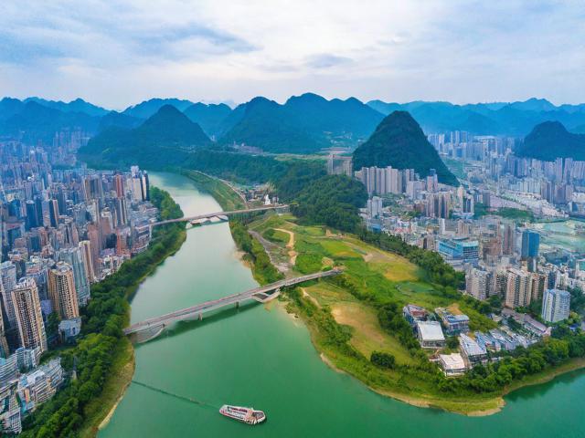 兴义旅游景点排名榜，哪些景点最值得一游？