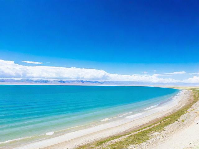 环青海湖旅行,有哪些不可错过的攻略要点?