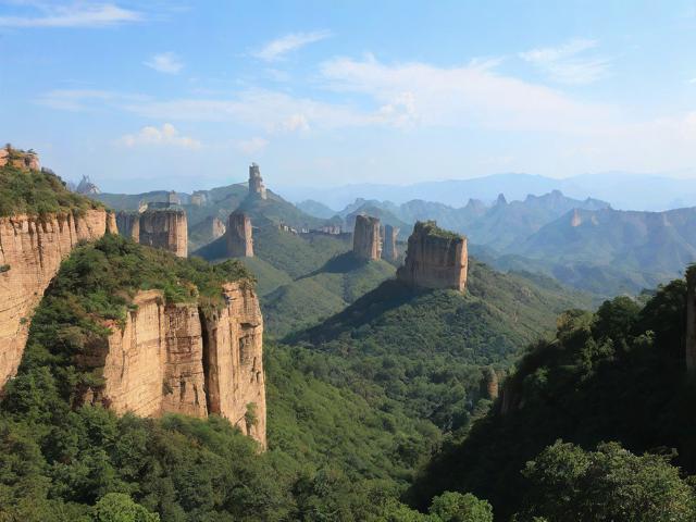 五月份旅游景点推荐，哪些地方最适合出游？