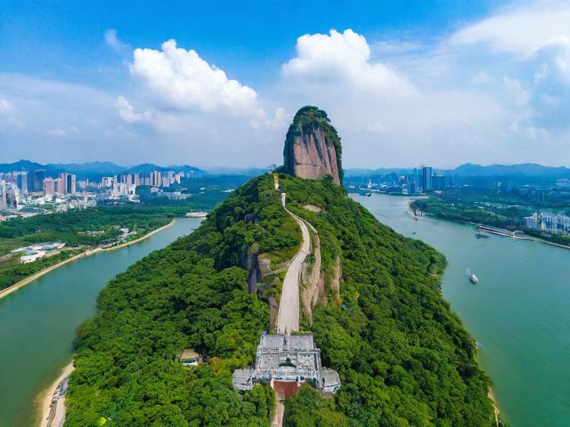 广东有哪些名山旅游景点值得推荐？