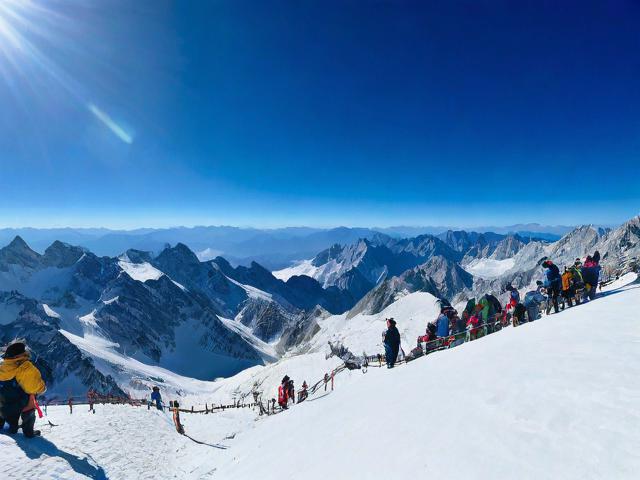 玉龙雪山旅游攻略,如何规划一次完美的探险之旅?
