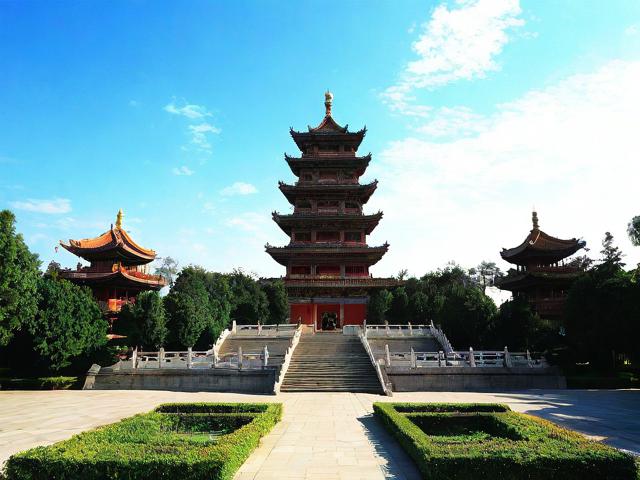 八月份还有哪些旅游景点值得一去?
