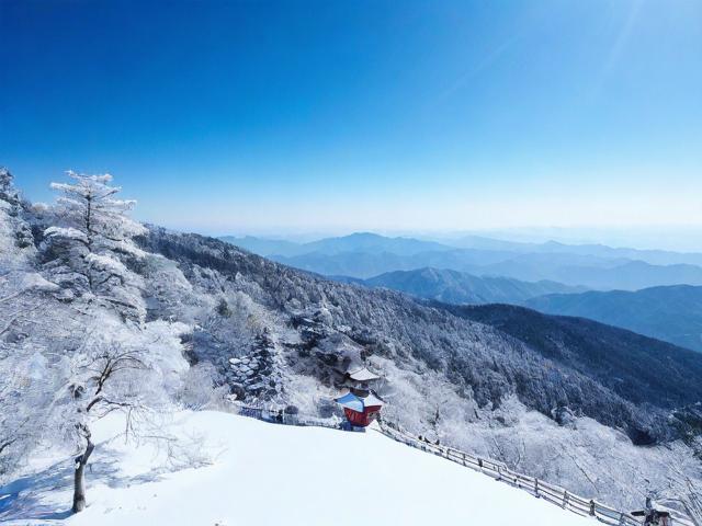 雪窦山攻略,探索雪窦山,一篇攻略带你领略其独特魅力,你准备好了吗?