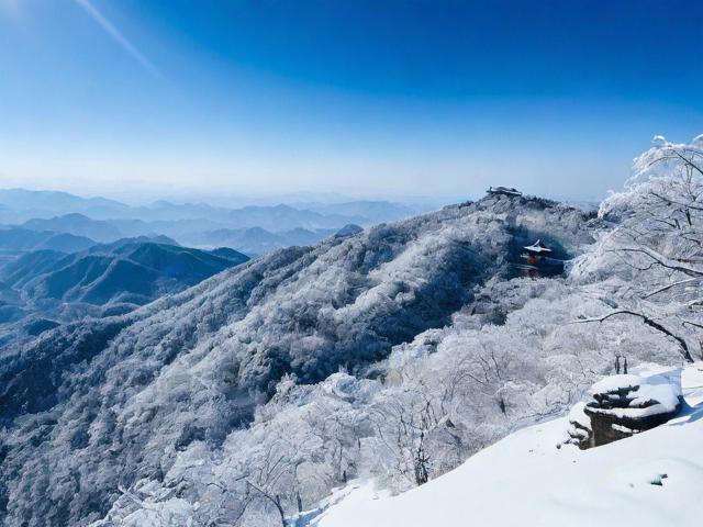雪窦山攻略,探索雪窦山,一篇攻略带你领略其独特魅力,你准备好了吗?