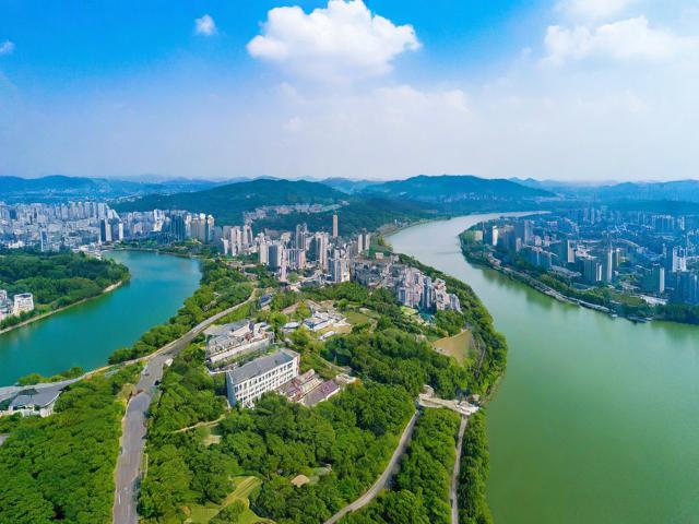 浙江旅游全攻略,哪些景点不容错过?