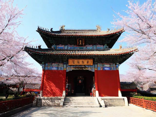 三月份旅游景点适合卖什么?