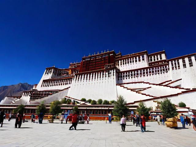 布达拉宫旅游攻略,如何规划一次完美的西藏之旅?