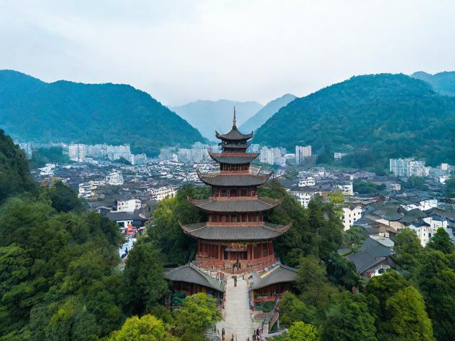 雅安市内有哪些免费旅游景点?