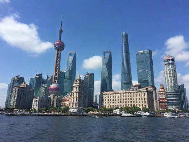 上海旅游攻略穷游,如何在预算有限的情况下享受上海之旅?