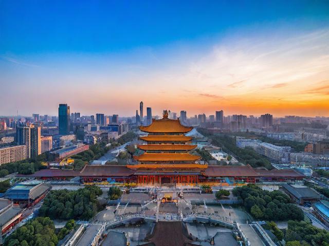 武昌旅游攻略有哪些必去景点和美食推荐?