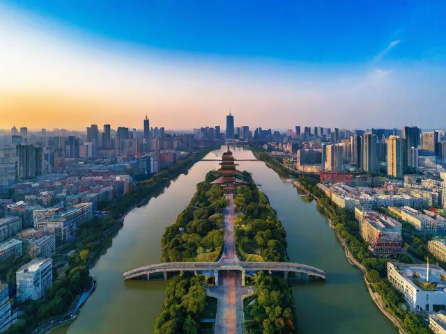 武昌旅游攻略有哪些必去景点和美食推荐?