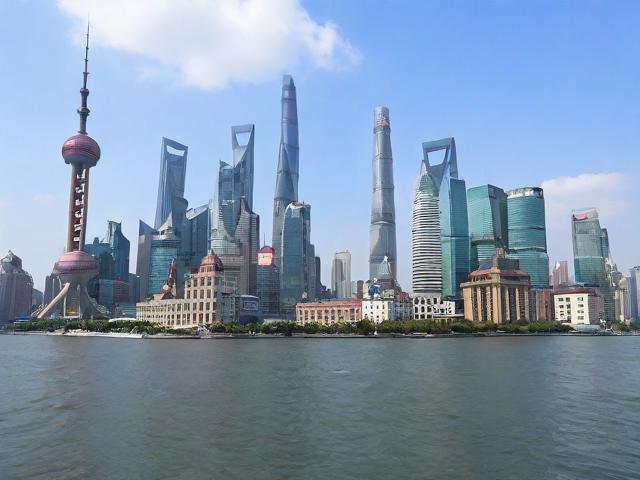 上海旅游景点视频中有哪些不容错过的景点?