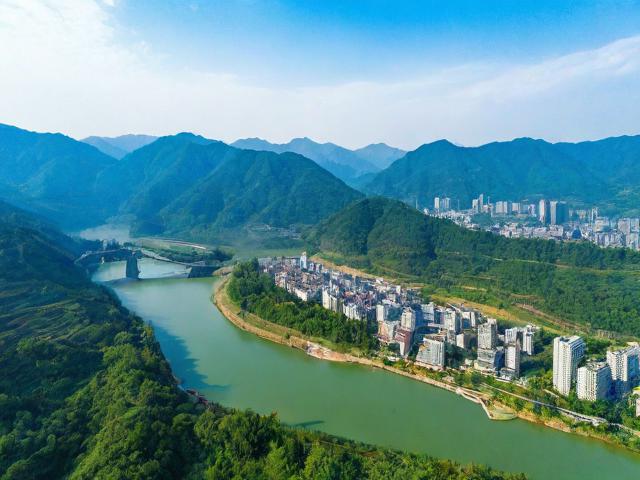 毕节旅游景点大全,毕节有哪些值得一游的旅游景点?