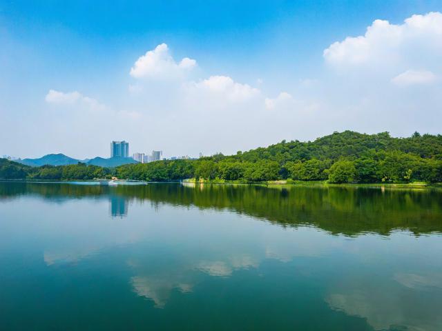 青山湖旅游攻略,青山湖有哪些独特景点值得一游?