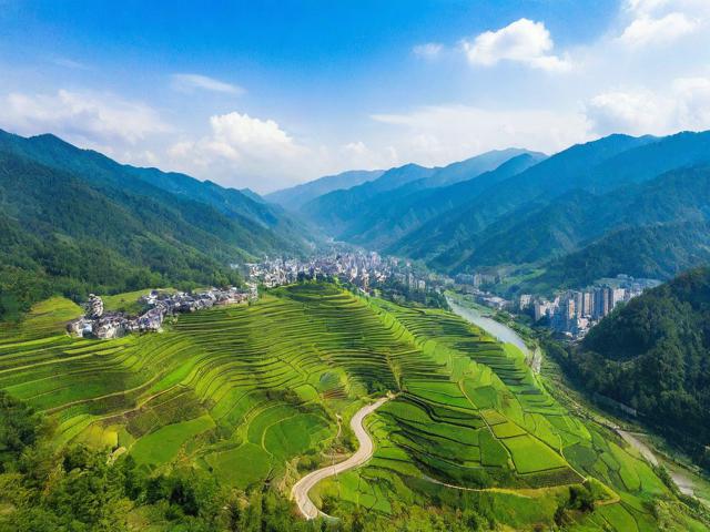 峨边旅游景点大全，峨边有哪些不容错过的旅游景点？