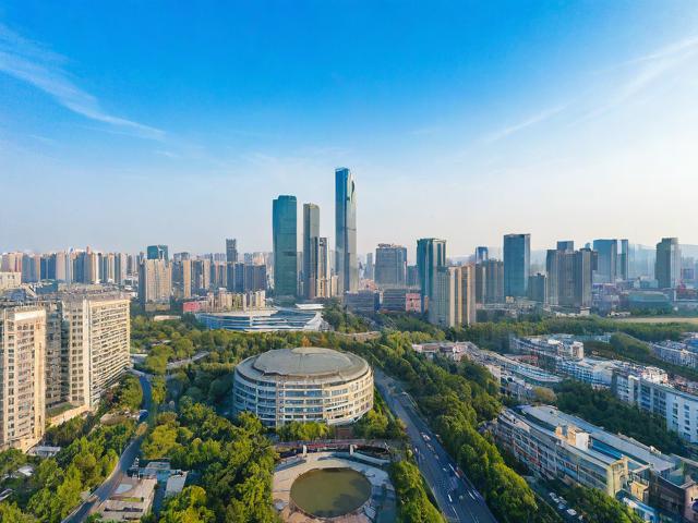 南昌市旅游攻略,南昌市旅游攻略,探索这座英雄城的必游景点有哪些?
