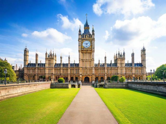 探索英伦魅力，哪些是英国不可错过的旅游景点？