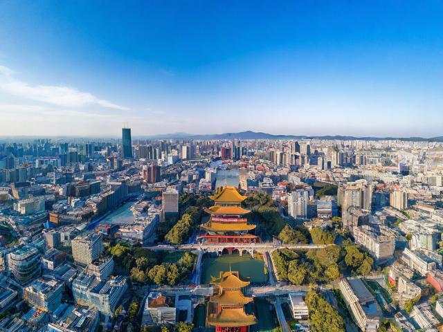 昆明市有哪些值得一游的旅游景点?