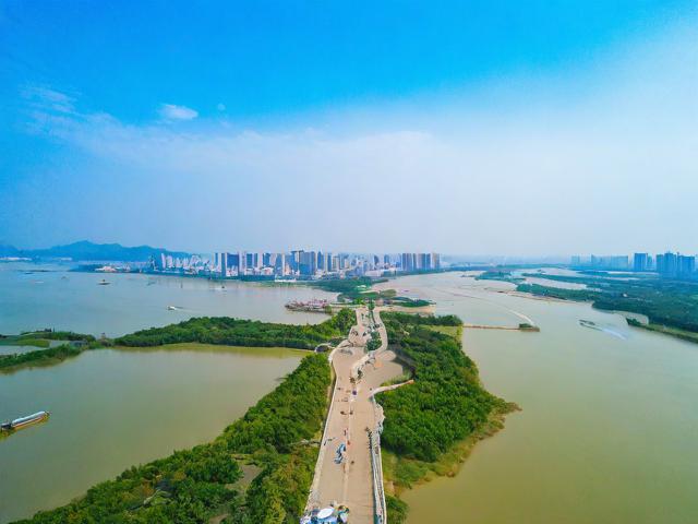 崇明岛有哪些不可错过的旅游景点和活动？