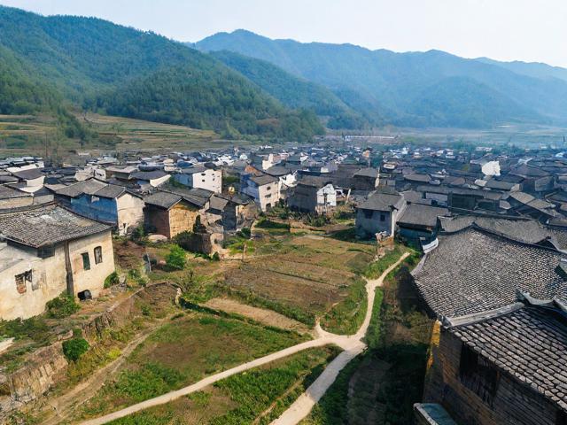 袁家村有哪些必去旅游景点和特色体验?