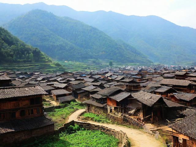 达拉村有哪些历史文化或旅游景点？