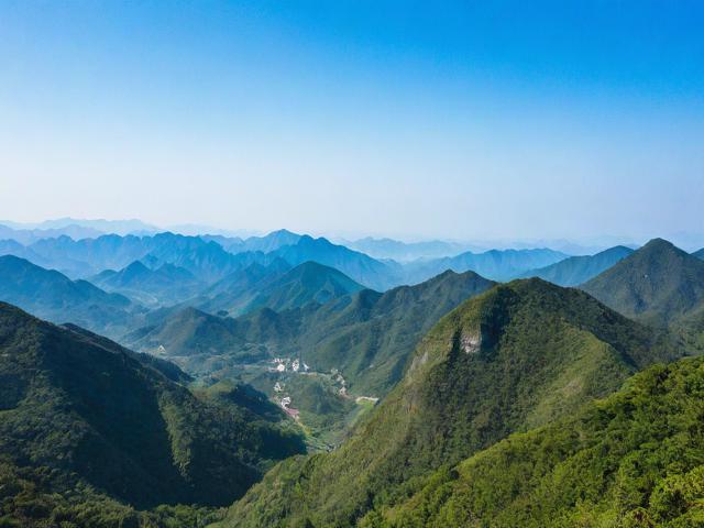 华峰有哪些必去的旅游景点？