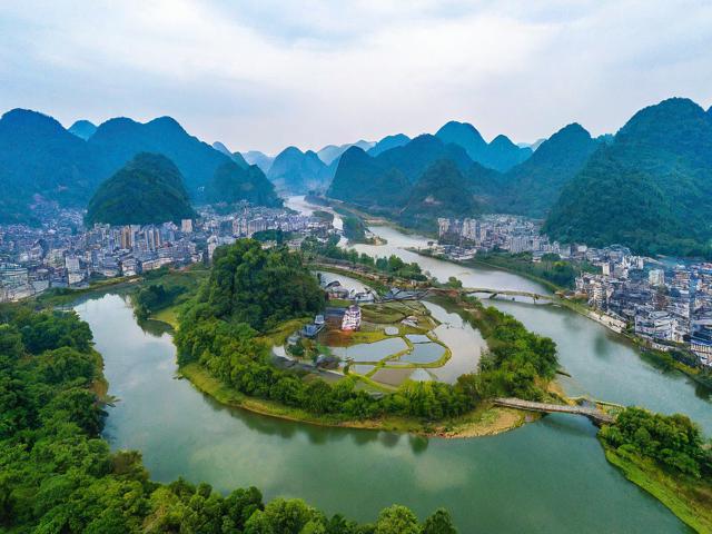 贵州省内有哪些不容错过的旅游景点?