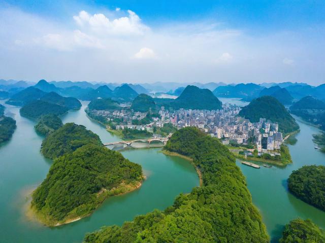 湖南好玩的旅游景点,湖南有哪些值得一游的旅游景点?