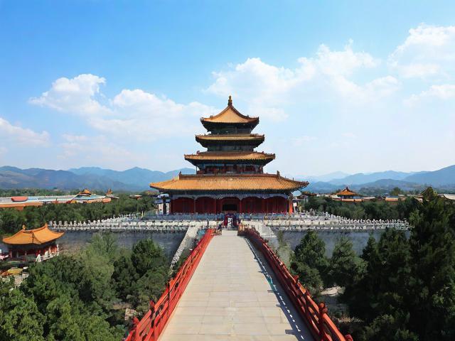 为什么国内的旅游景点都千篇一律？
