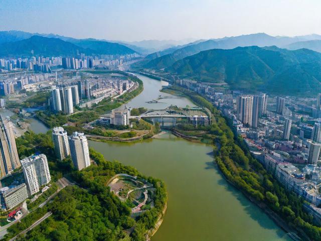 平凉有哪些值得一游的必去景点?
