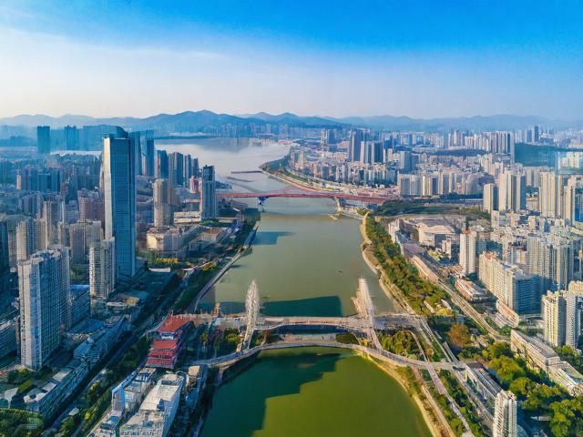 一、针对景点特色类,平度旅游景点中,哪处的自然风光最令人陶醉?,平度旅游景点里,哪个地方的文化底蕴最为深厚?,平度旅游景点中,哪一处的独特风情最让人难忘?,二、关于游玩体验类,在平度旅游景点游玩,怎样安排能尽享其魅力?,平度旅游景点众多,去哪儿玩才能收获独特体验?,游玩平度旅游景点,如何避开人流又能赏到美景?,三、从游客角度出发类,作为游客,去平度旅游景点首选哪里比较好?,游客初到平度,哪些旅游景点不容错过呢?,对于外地游客,平度哪个旅游景点最具吸引力?